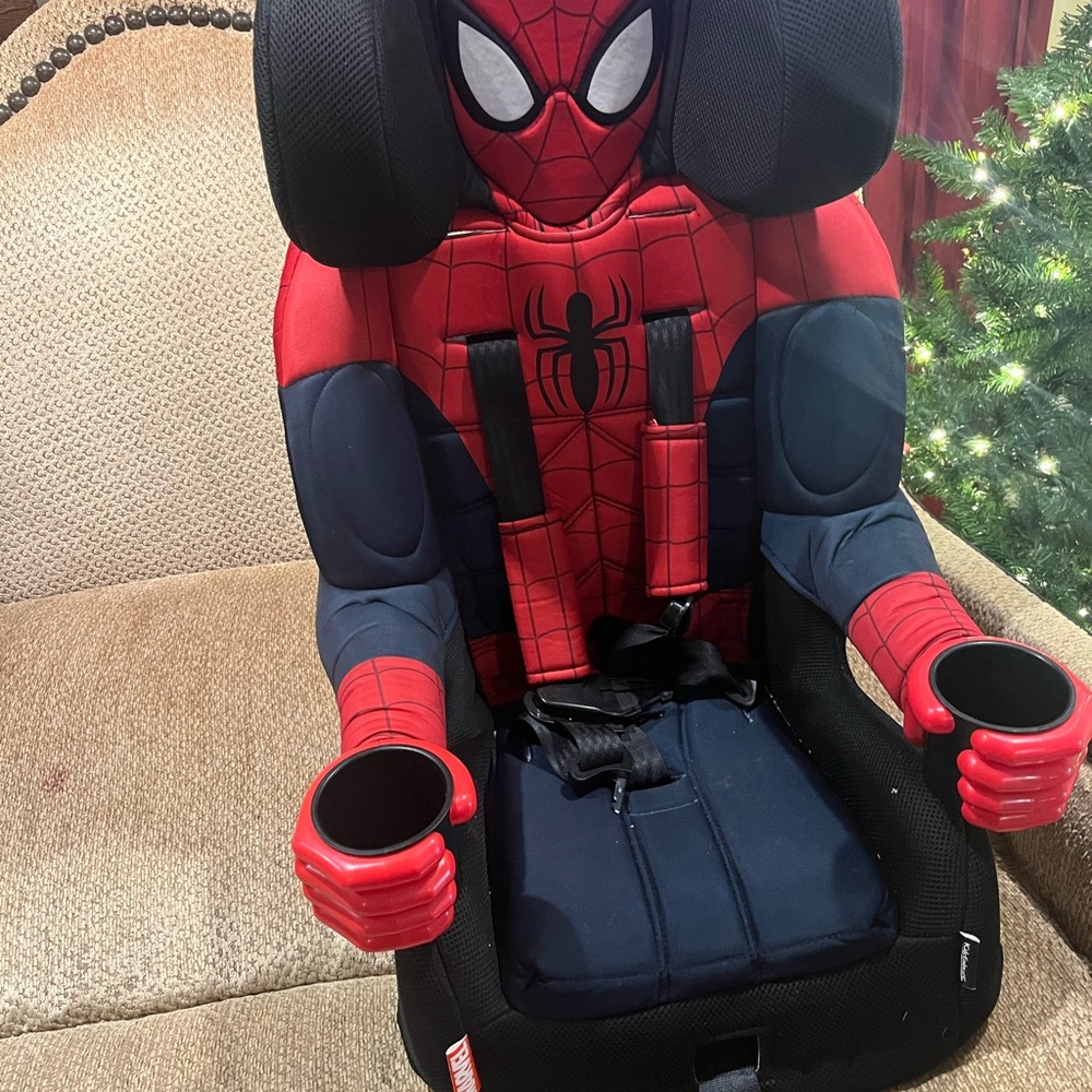 KidsEmbrace Spider-Man Car Seat - Red and Black